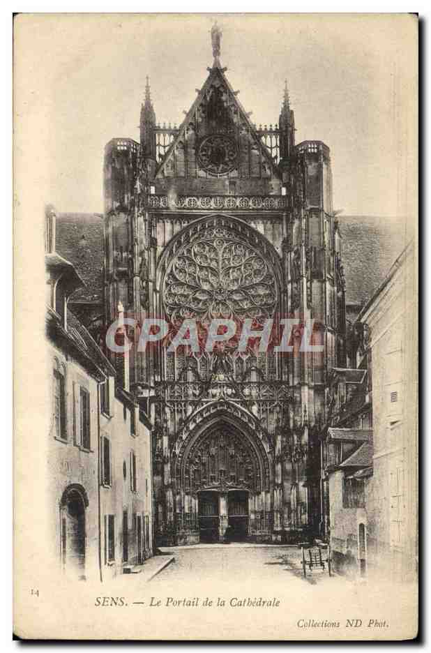 CPA Sens Le Portail De La Cathedrale
