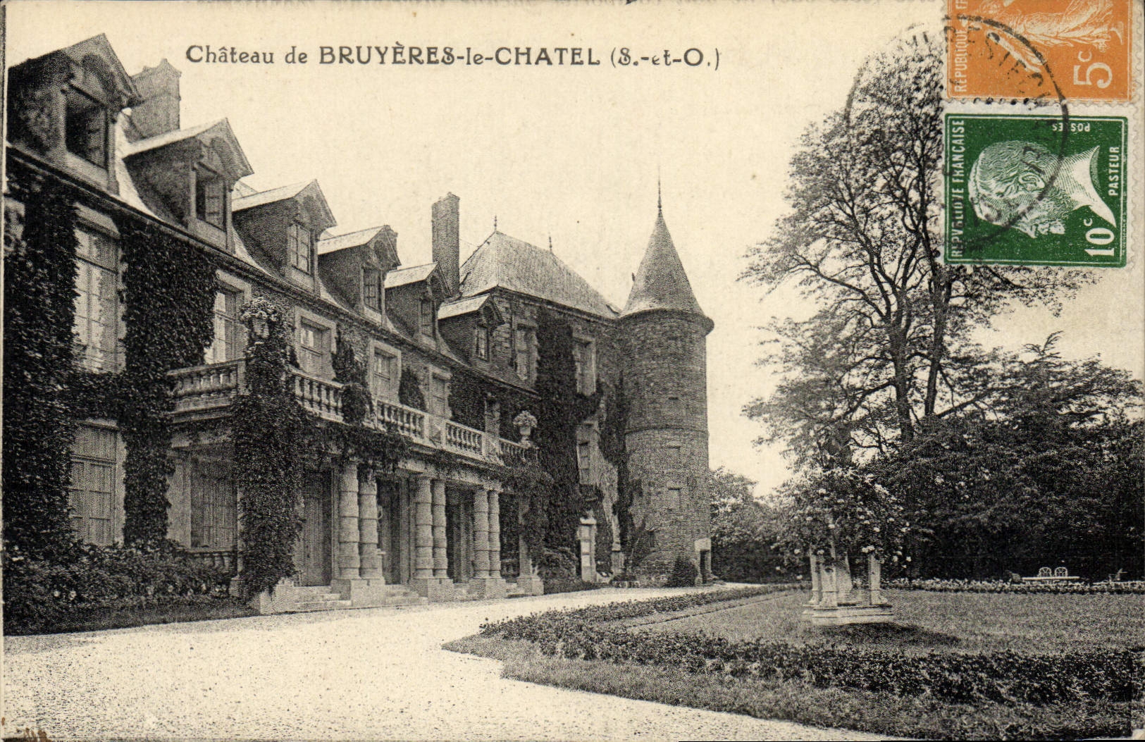 CPA Chateau De Bruyeres Le Chateal