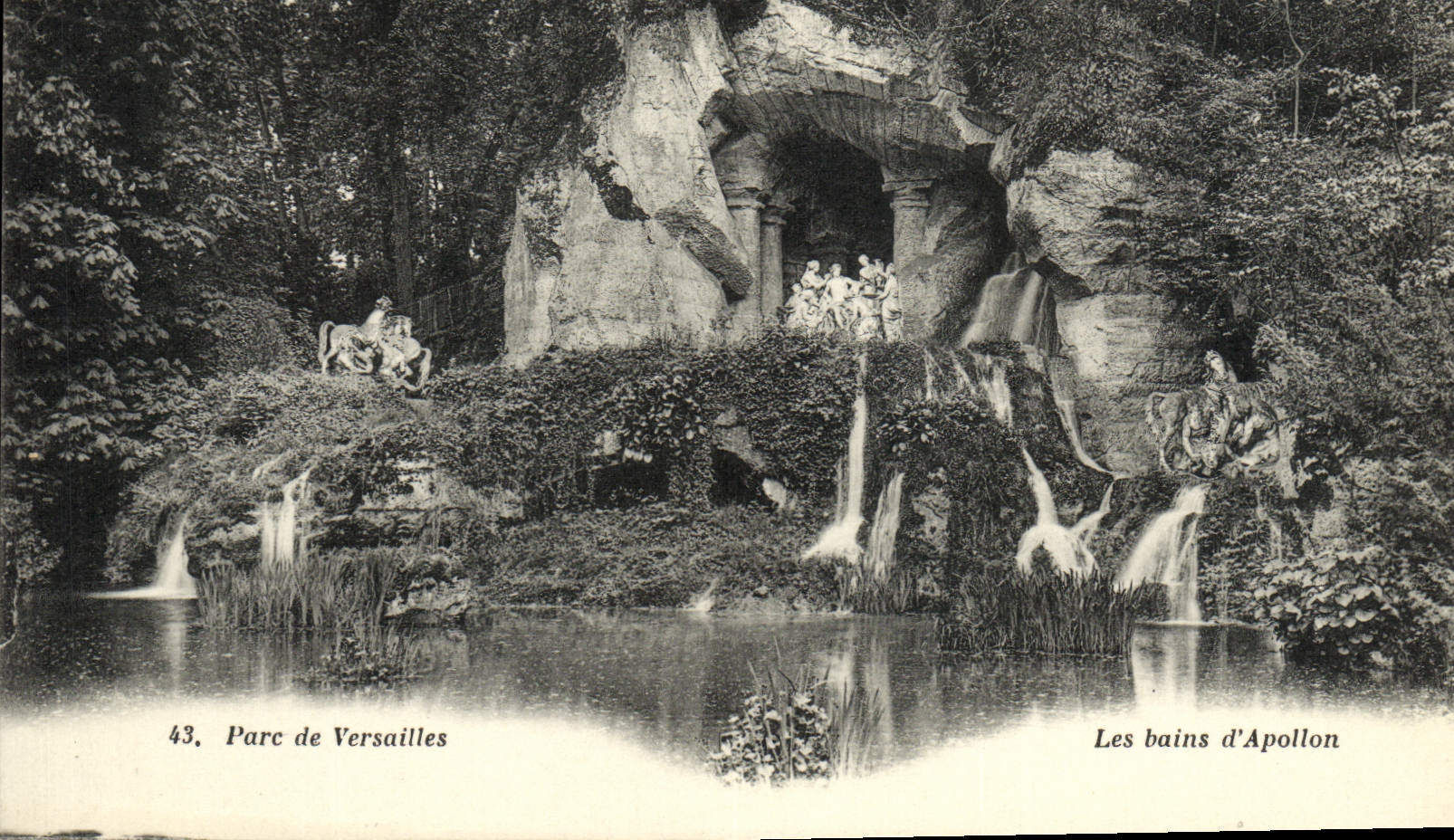 Les bains d'Apollon — Parc de Versailles — Héliotypie A. Bourdier