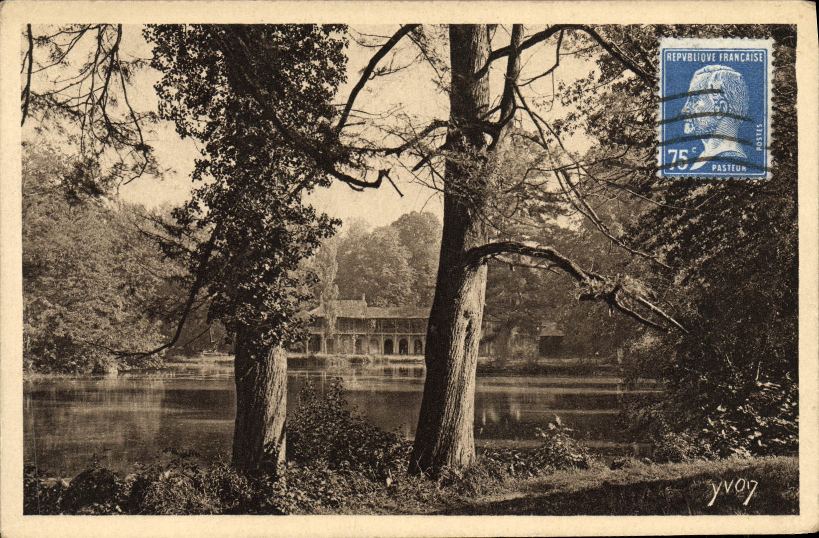 CPA Splendeurs Et charmes De Versailles Hameau De Marie Antoinette