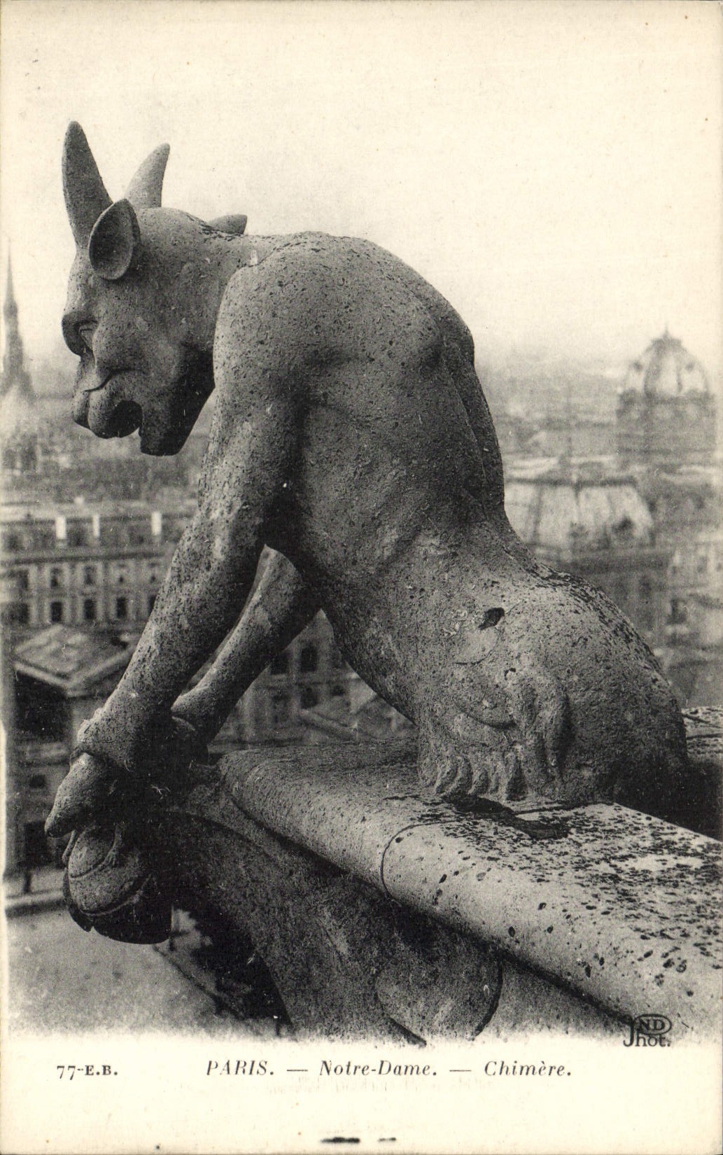 CPA Paris Notre Dame Chimere Diable