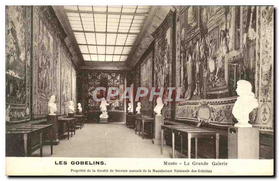 CPA Les Gobelins Musee La Grande Galerie Paris Musee