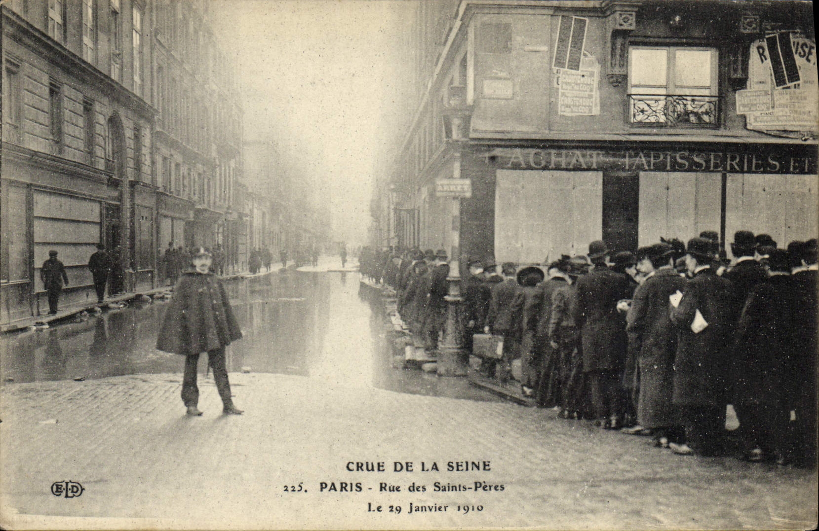 CPA Crue De La Seine Paris Rue Des Saints Peres