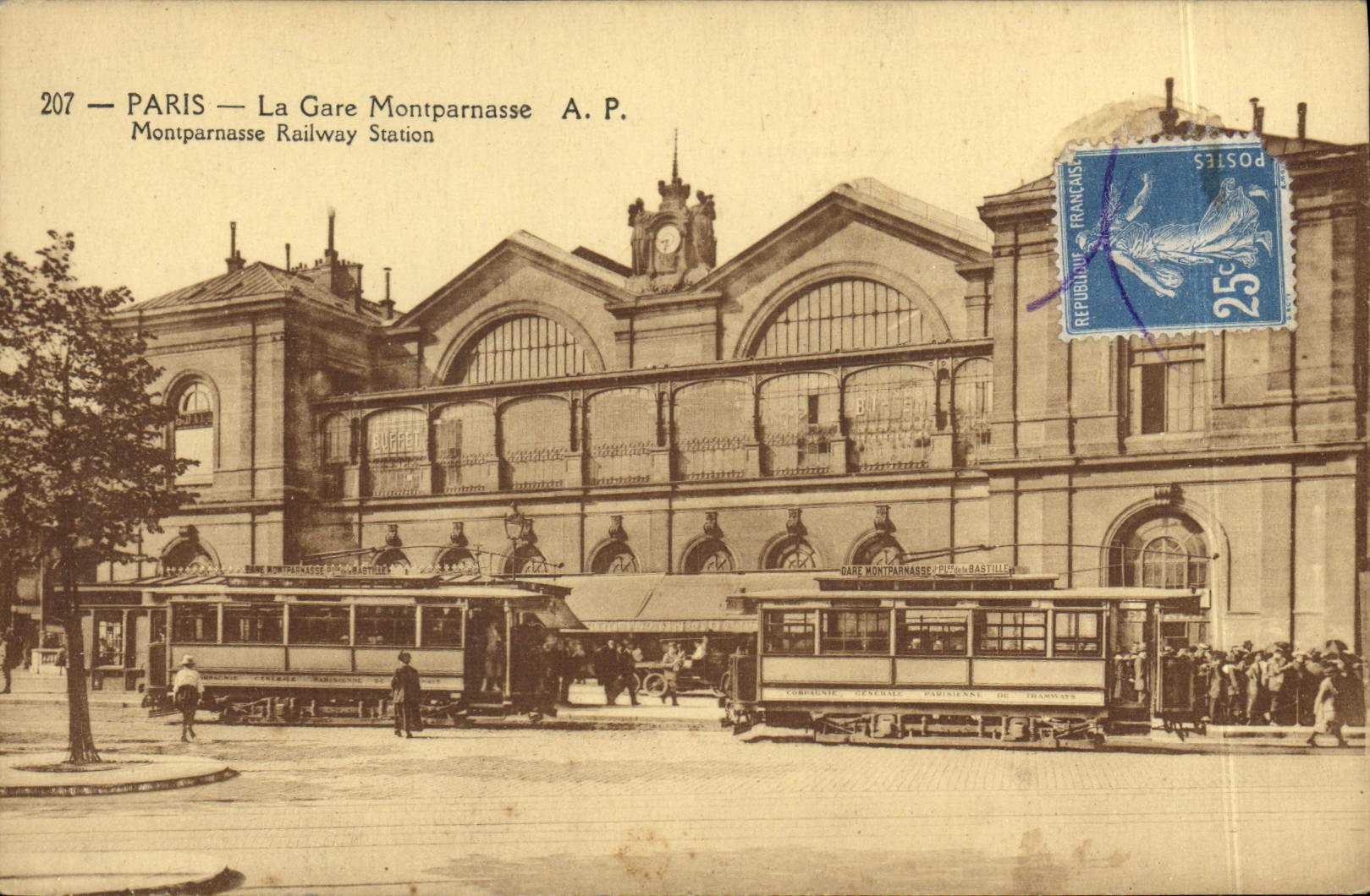 CPA Paris La Gare Montparnasse Tramways