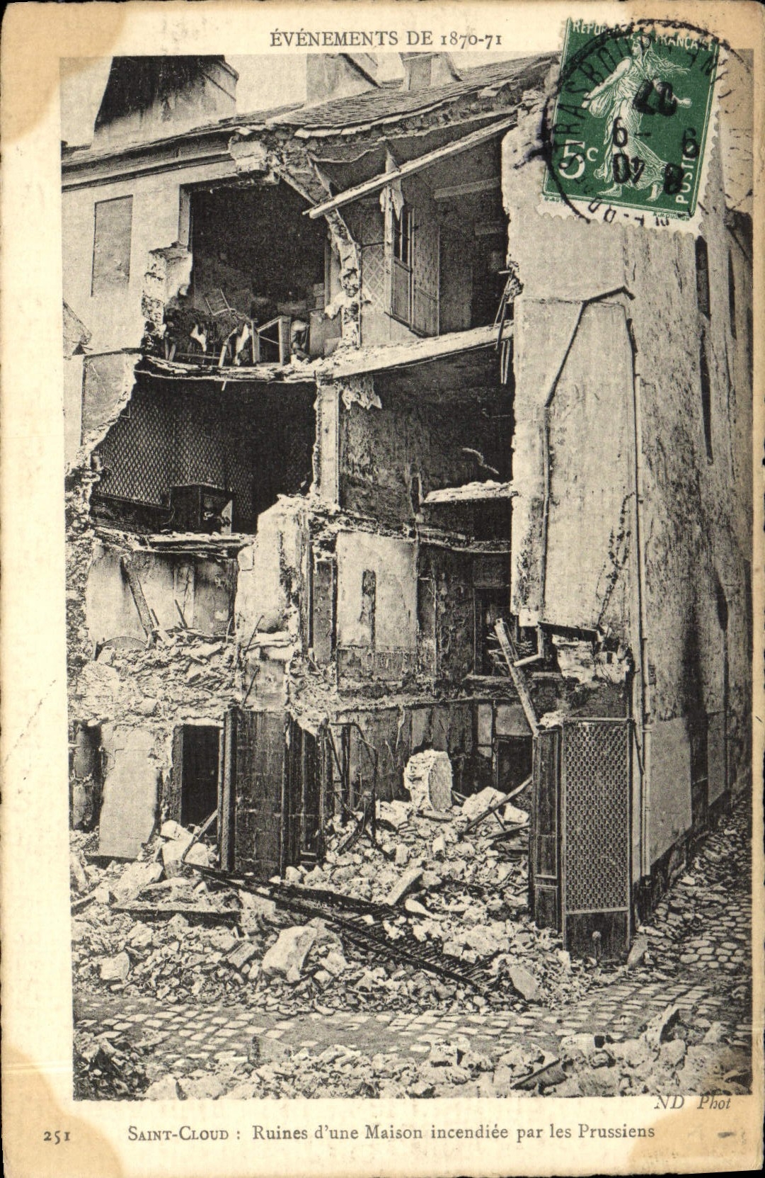 CPA Evenements De Saint Cloud Ruines D'Une Maison Incendiee Par Les Prussiens Militaria