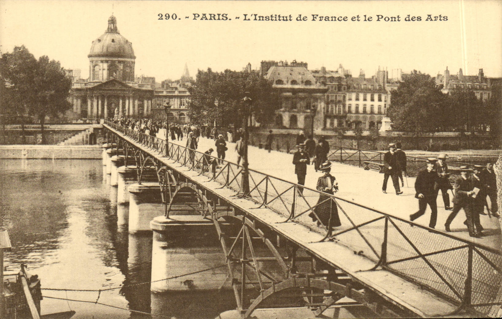 CPA Paris L'Institut De France Et Le Pont Des Arts