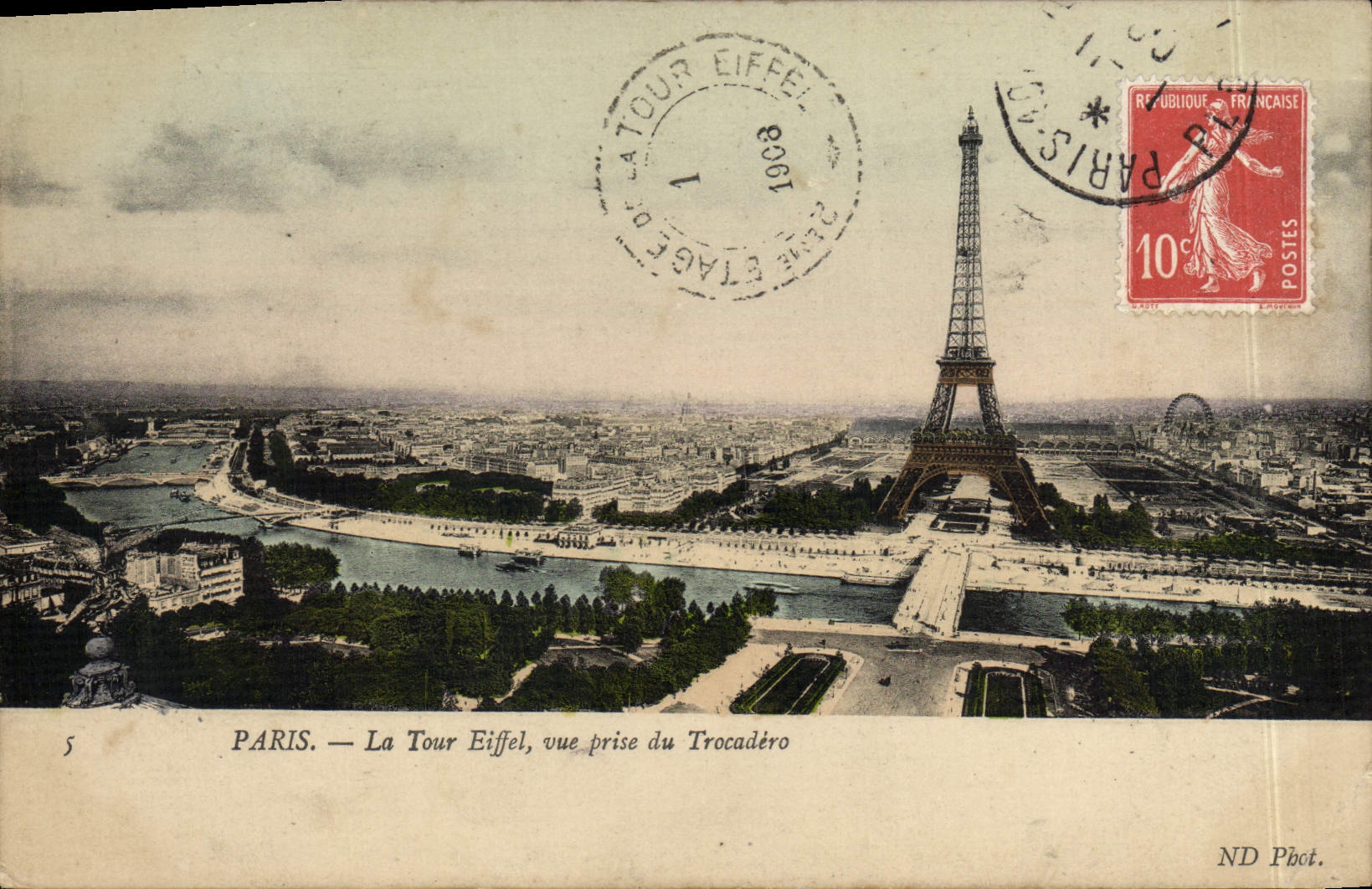 CPA Paris La Tour Eiffel Vue Prise Du Trocadero