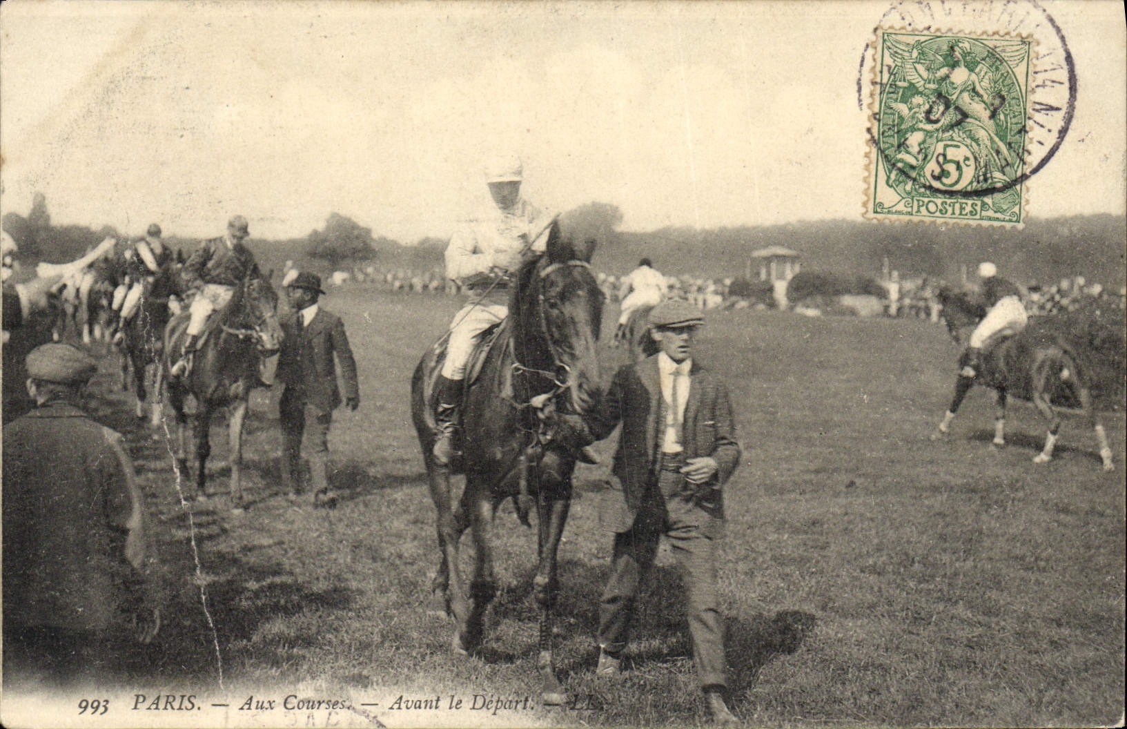CPA Paris Aux Courses Avant Le Depart Cheval Hippisme Jockey