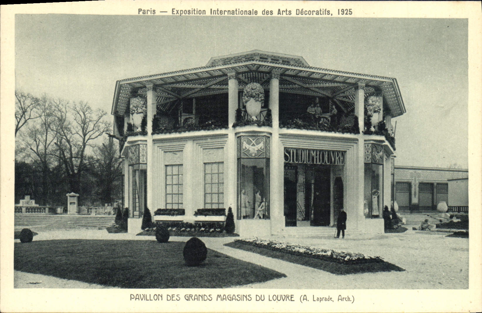 Parigi — Esposizione Internazionale degli Arti Decorativi, 1925 — Padiglione dei Grandi Magazzini del Louvre (A. Laprade, Arch.)