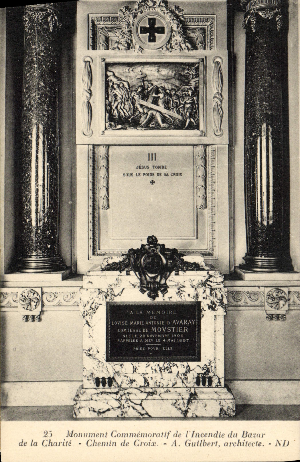 CPA Paris Monuments Commemoratif De l'Incendie Du Bazar De la Charite Chemin de croix