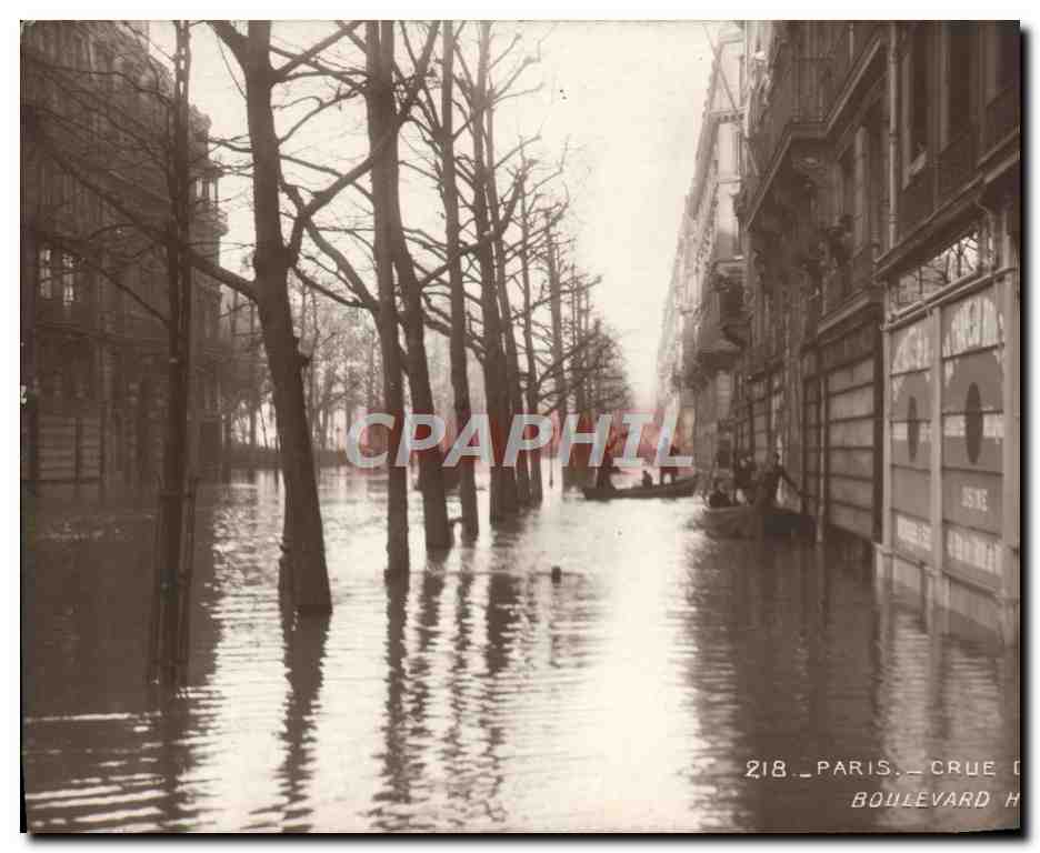 CPA Paris Crue de la Seine Boulevard Haussmann