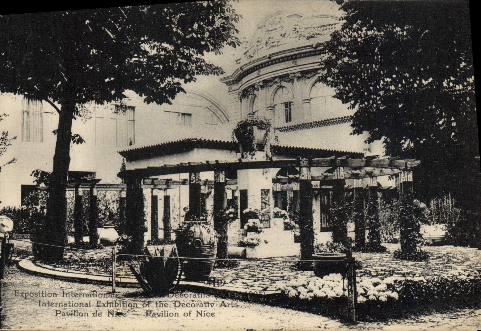 Exposition Internationale des Arts Décoratifs — Pavillon de Nice — Éditeur : L. D'Arcy, Paris