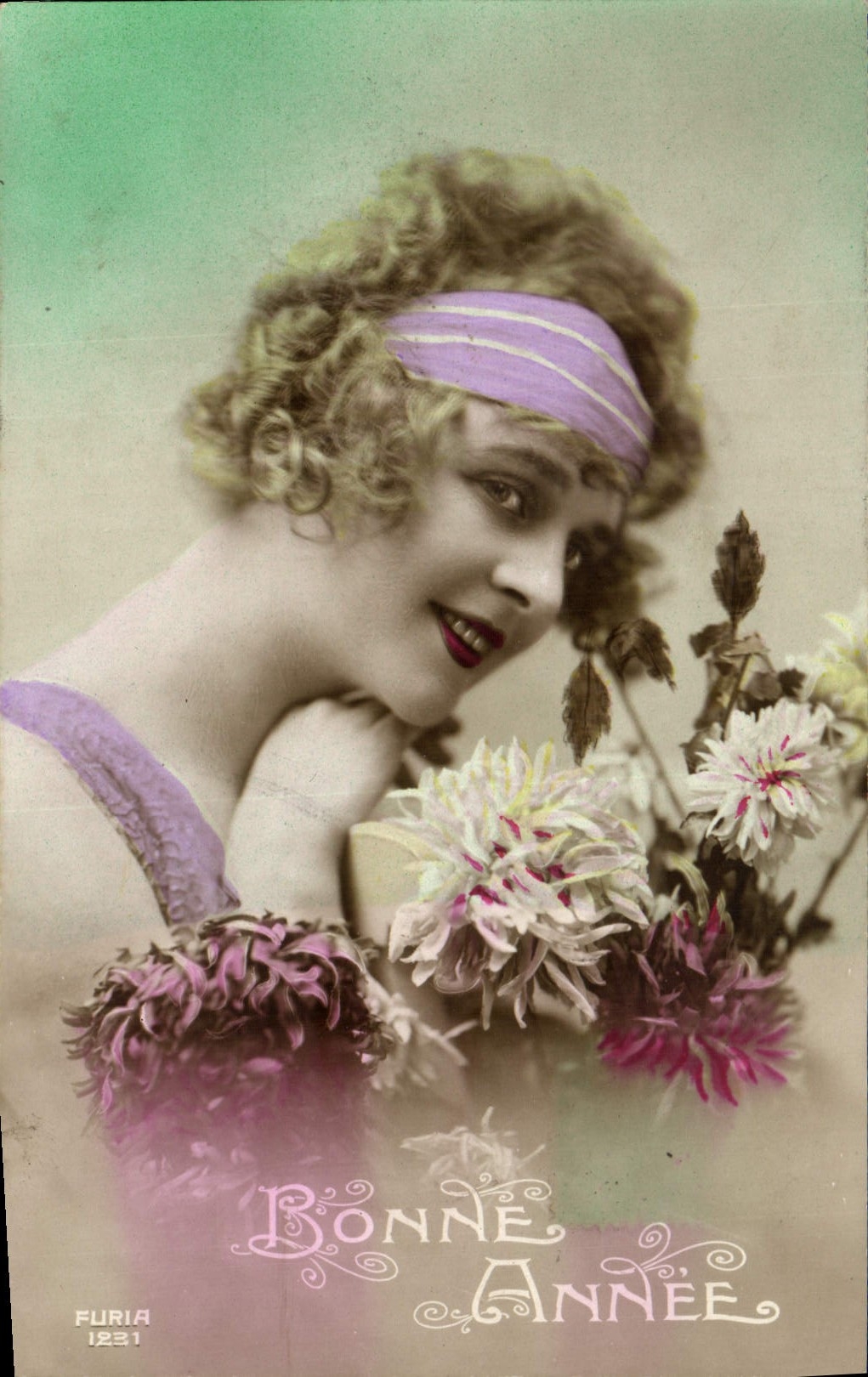 Joven mujer sonriente — Feliz Año Nuevo 1931 — Furia 1231