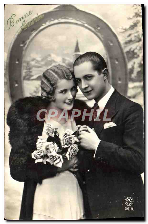 Couple en tenue de fête — Paris — PC Paris 3618