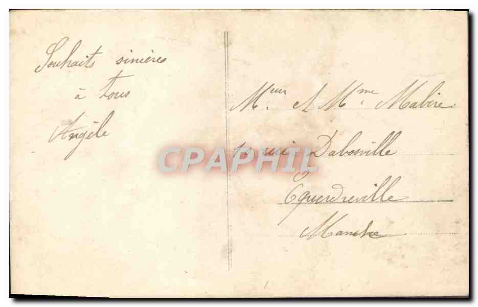 Jeune femme en robe et manteau fourré — Heureuse Anneéel, n°4009 — Verso