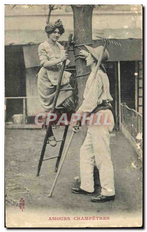CPA Fantaisie Femme Amours champetres