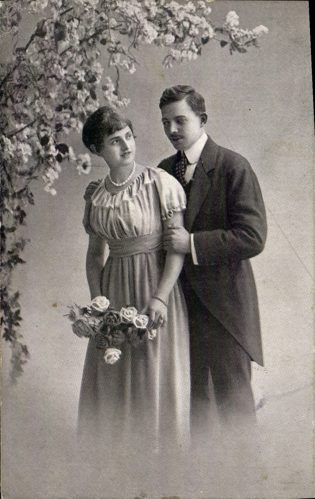 CPA Fantaisie Femme 