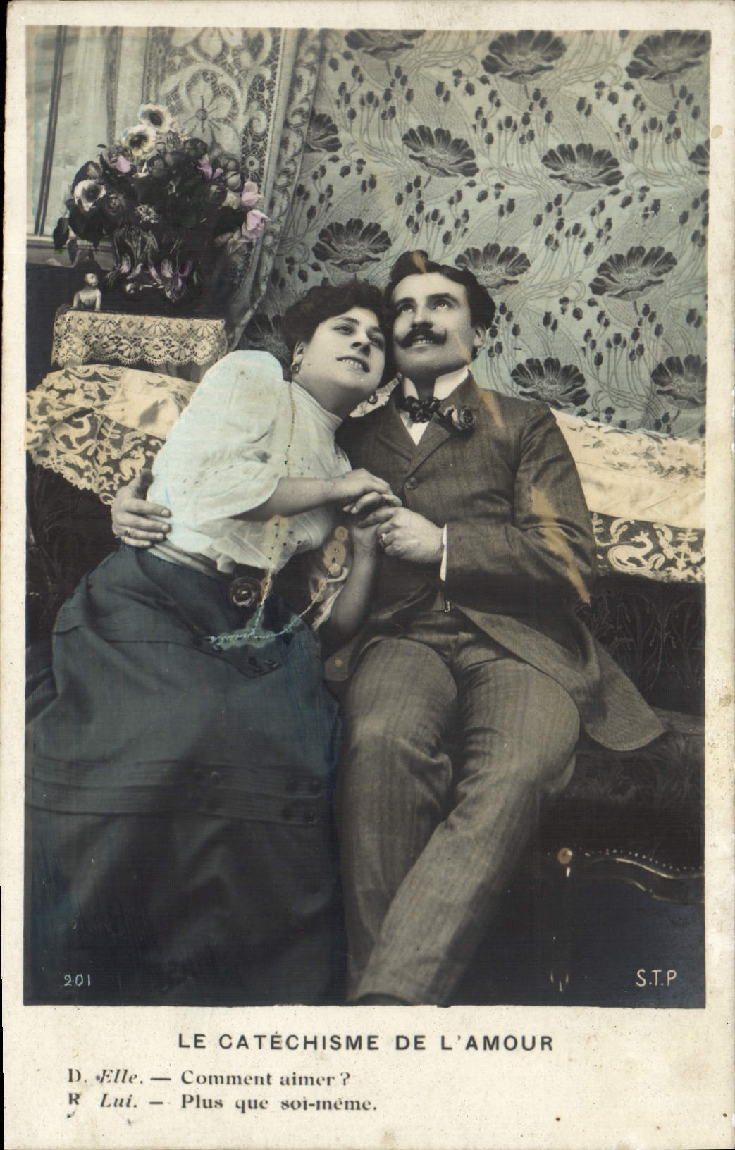 CPA Fantaisie Femme Le cathechisme de l'amour