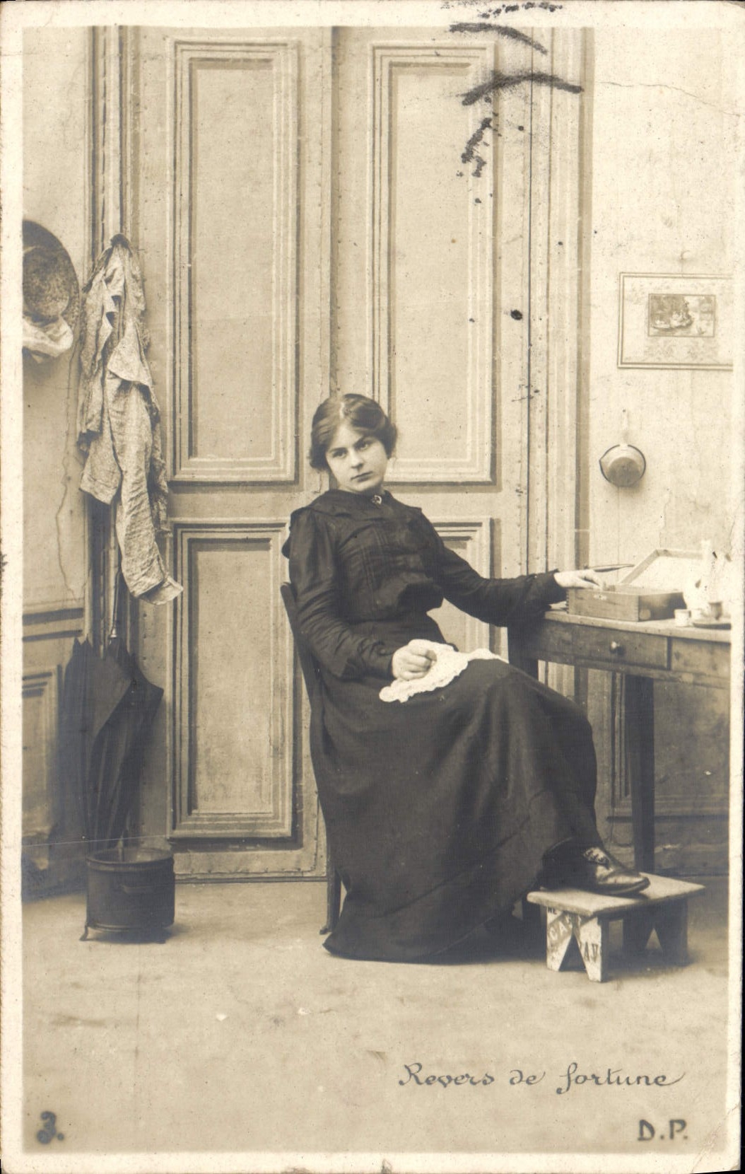 CPA Fantaisie Femme revers de fortune