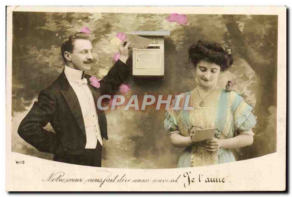 CPA Fantaisie Femme Boite aux lettres