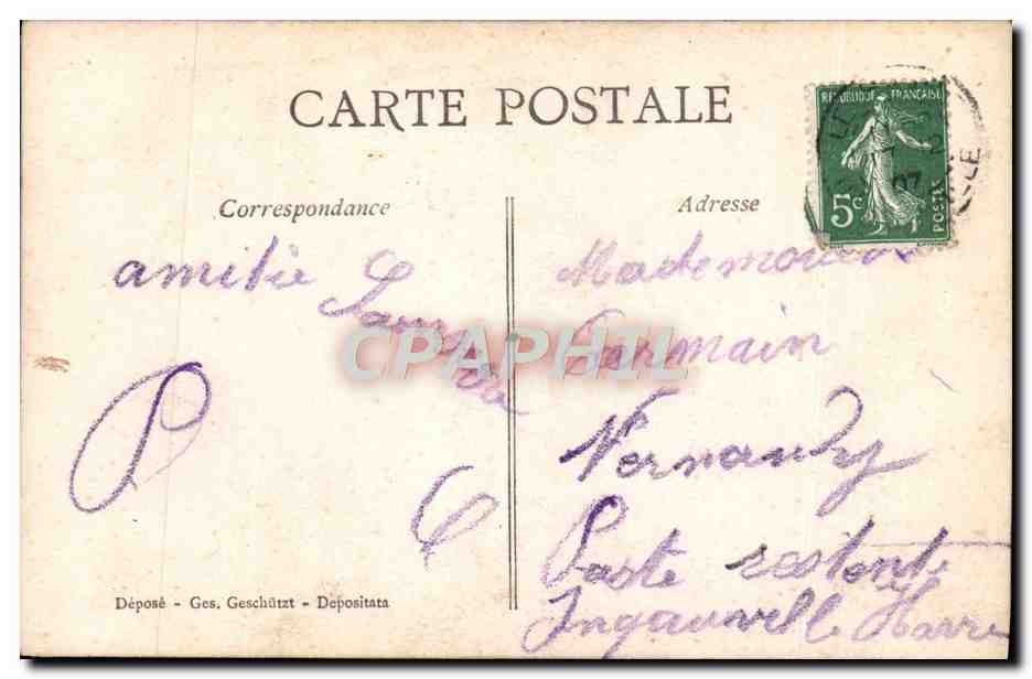 CPA Fantaisie Femme Cueillette de fleurs — Rückseite