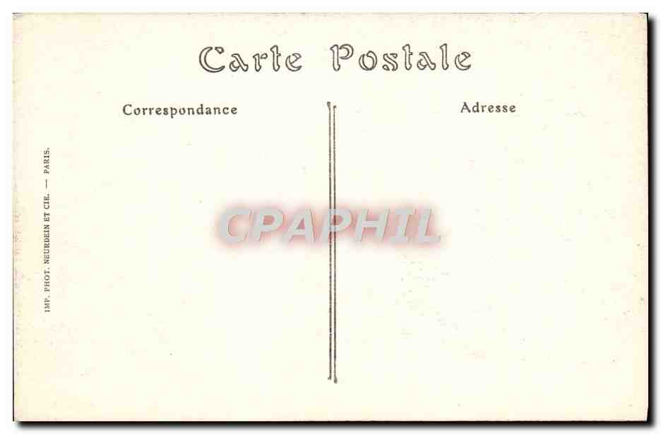 CPA Ypres La Cathedrale Saint Martin avant et apres le Bombardemnt Militaria — Back