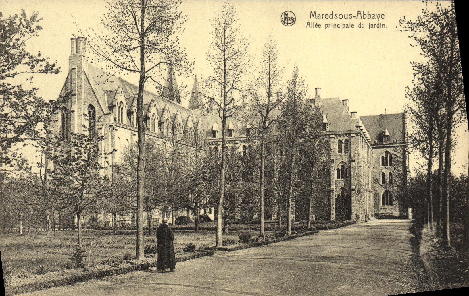 CPA Maredsous Abbaye Allee Principale du Jardin