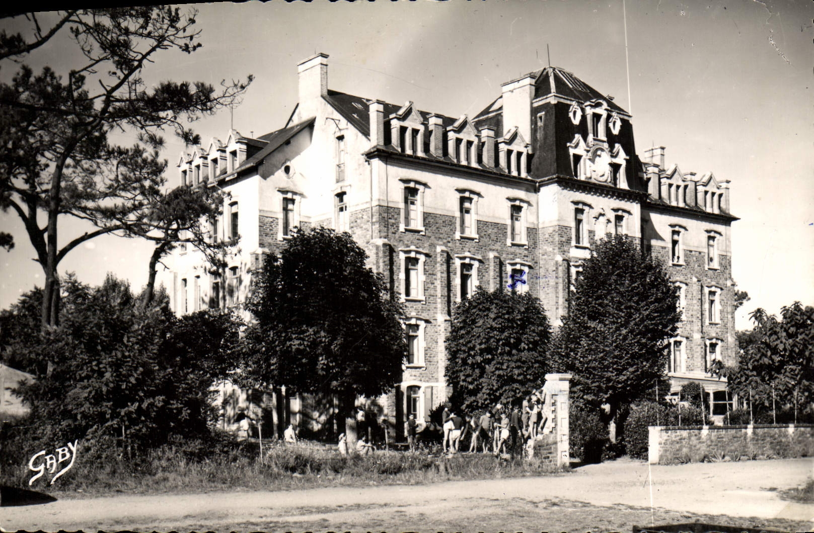 Les Sables-d'Olonne — Colonie de la Cité des Pins — Éditeur Gaby, Nantes