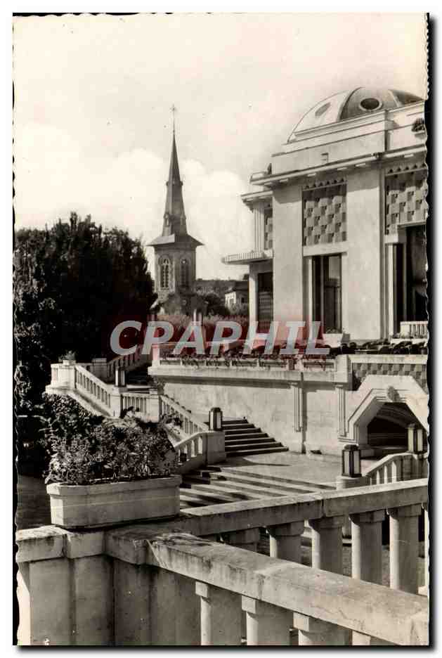 CPM Vittel Le casino et la chapelle Saint Louis 
