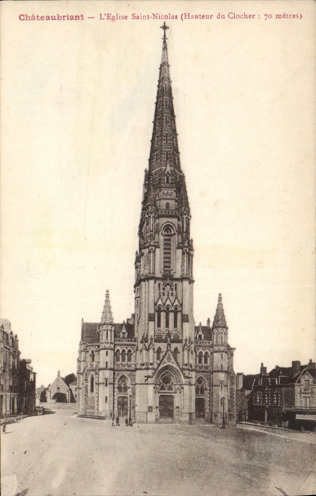 CPA Chateaubriant L'Eglise Saint Nicolas
