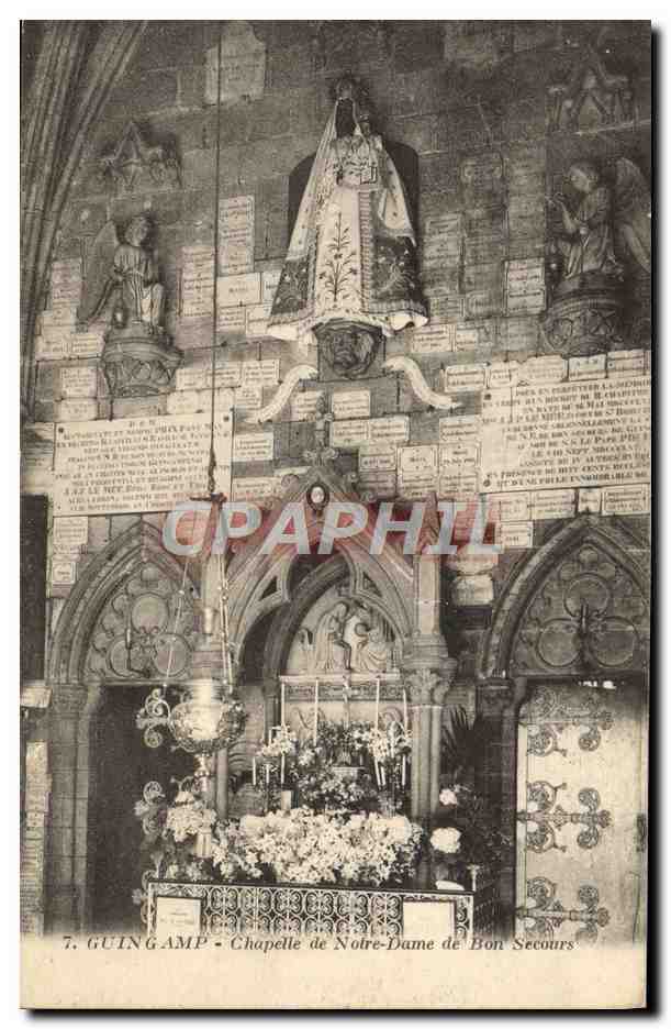 CPA Guingamp La Chapelle de Notre Dame de Bon Secours 
