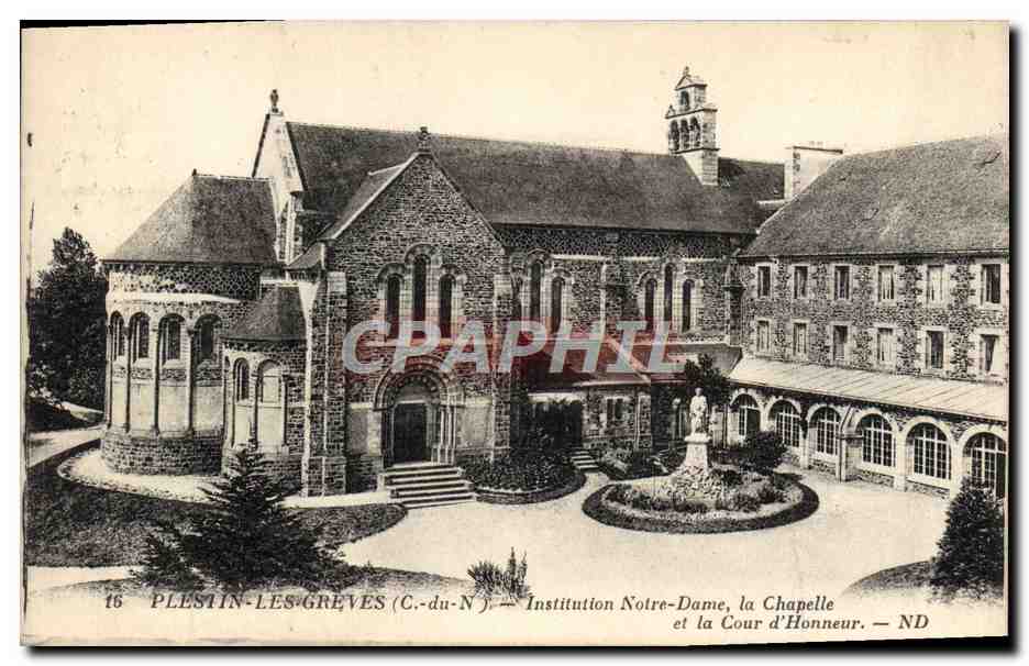 Plestin-les-Grèves (C.-du-N.) — Institution Notre-Dame, la Chapelle et la Cour d'Honneur — ND