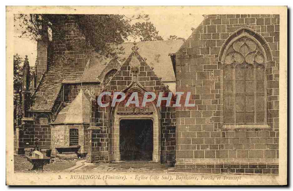 CPA Rumengol Eglise Baptisre Porche et transept