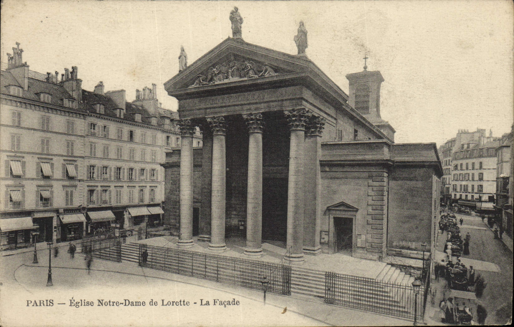 CPA Paris Eglise Notre Dame de Lorette La Facade