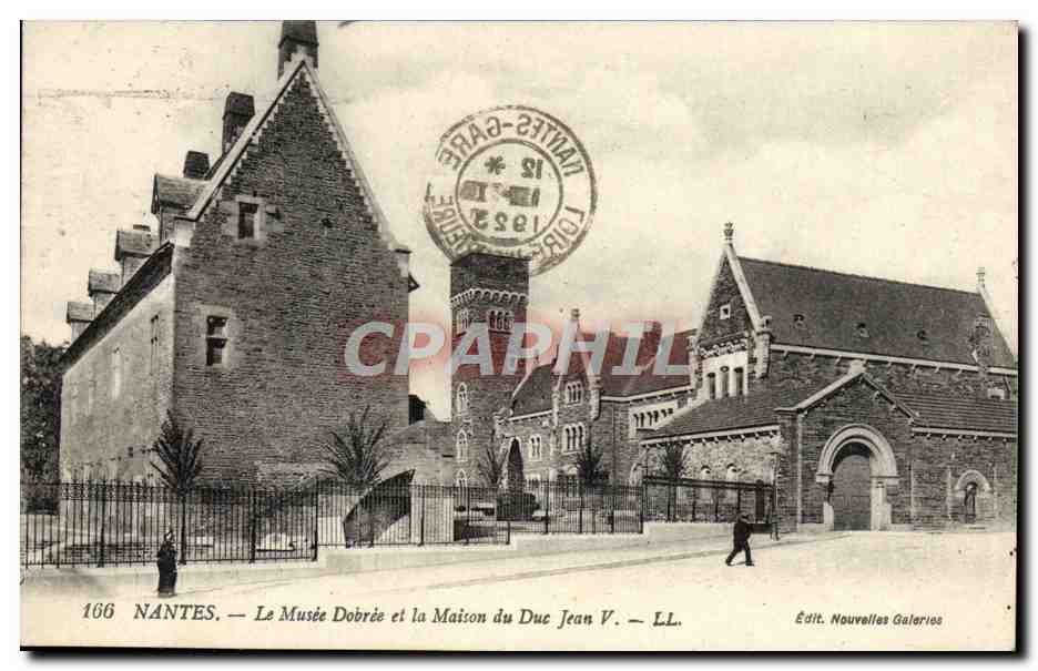 CPA Nantes Le Musee Dobree Et La Maison Du Duc Jean V