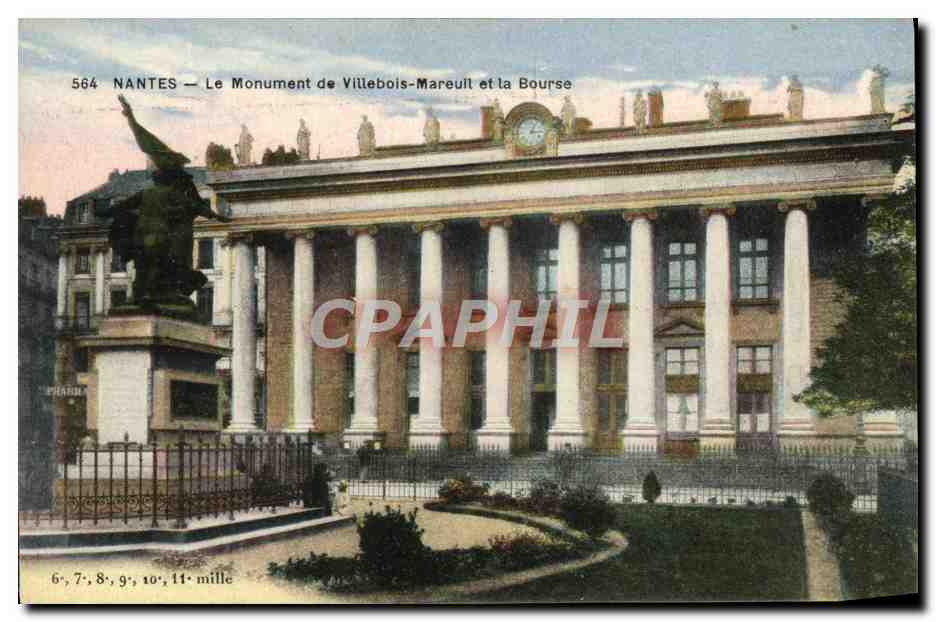 CPA Nantes Le Monument De Villebois Mareuil Et La Bourse