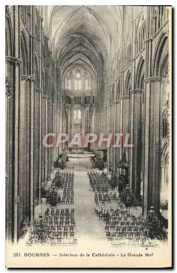 Bourges — Intérieur de la Cathédrale - La Grande Nef