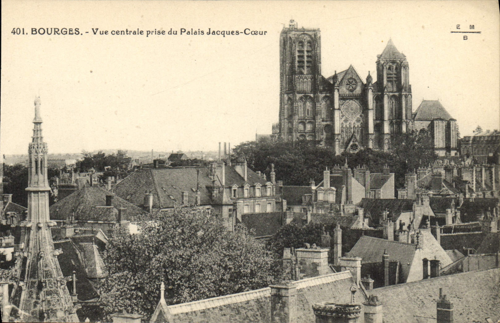 CPA Bourges Vue Centrale Prise Du Palais Jacques Coeur