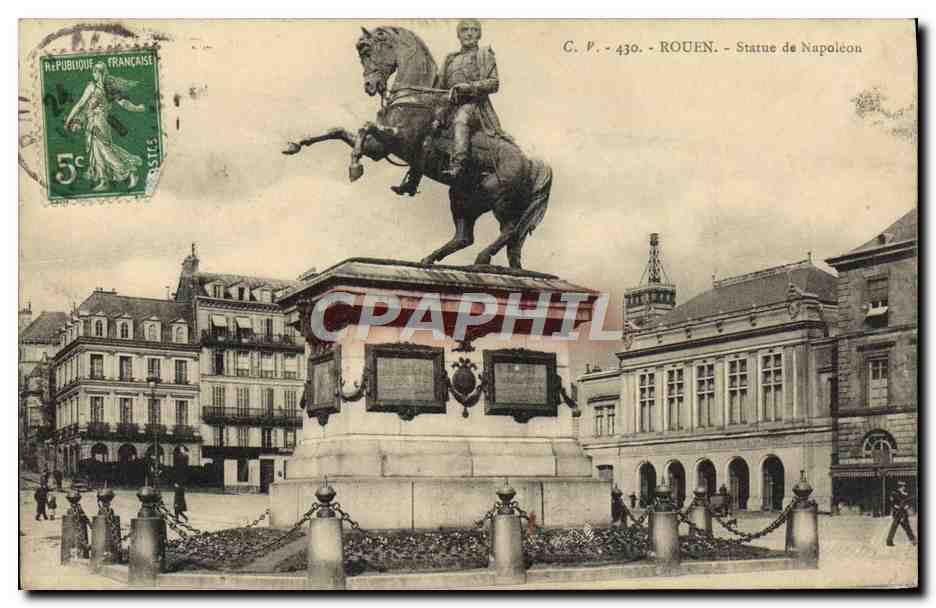 CPA Rouen Statue De Napoleon 1er