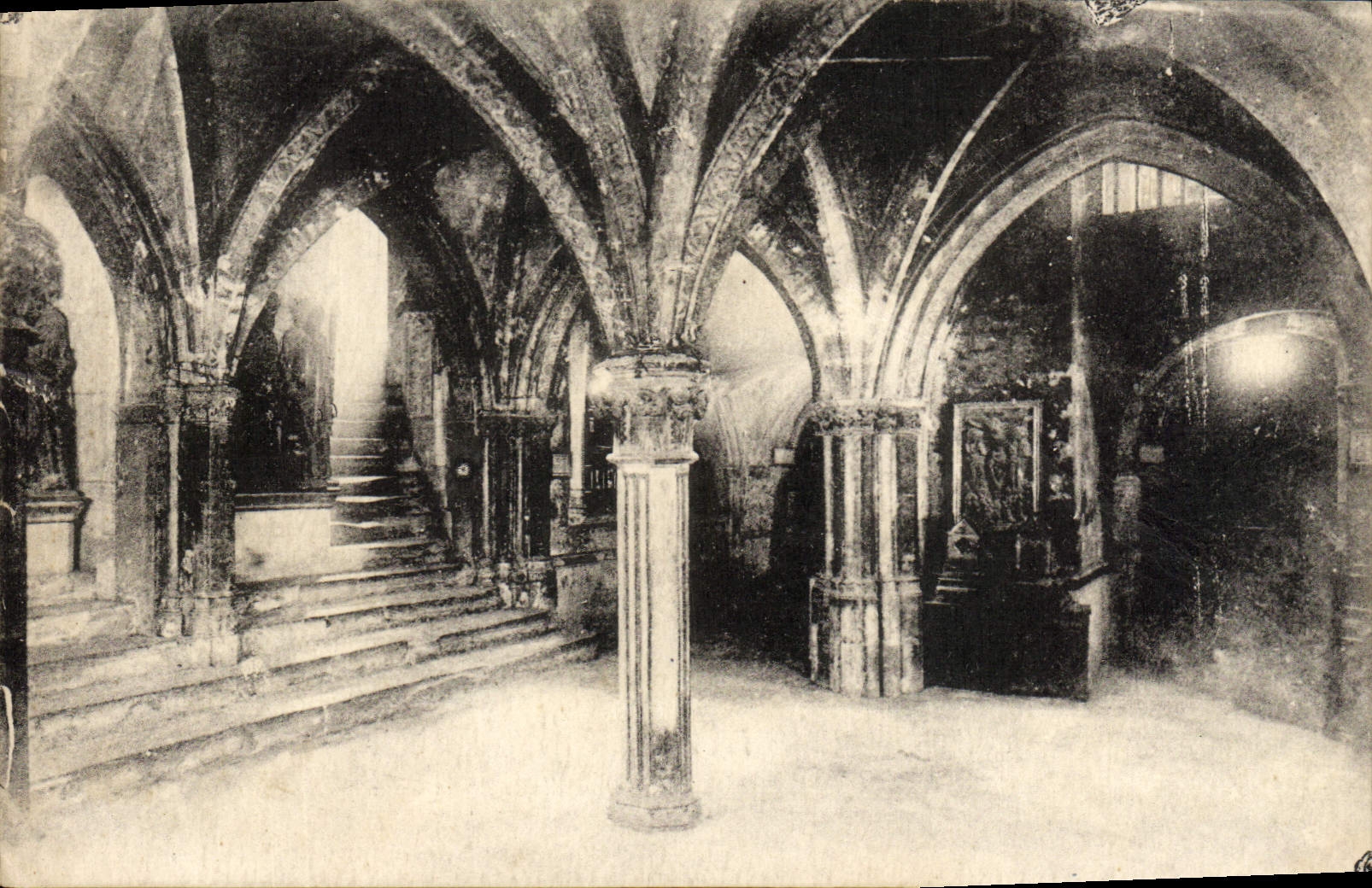 Insigne Basilique St Sernin De Toulouse
