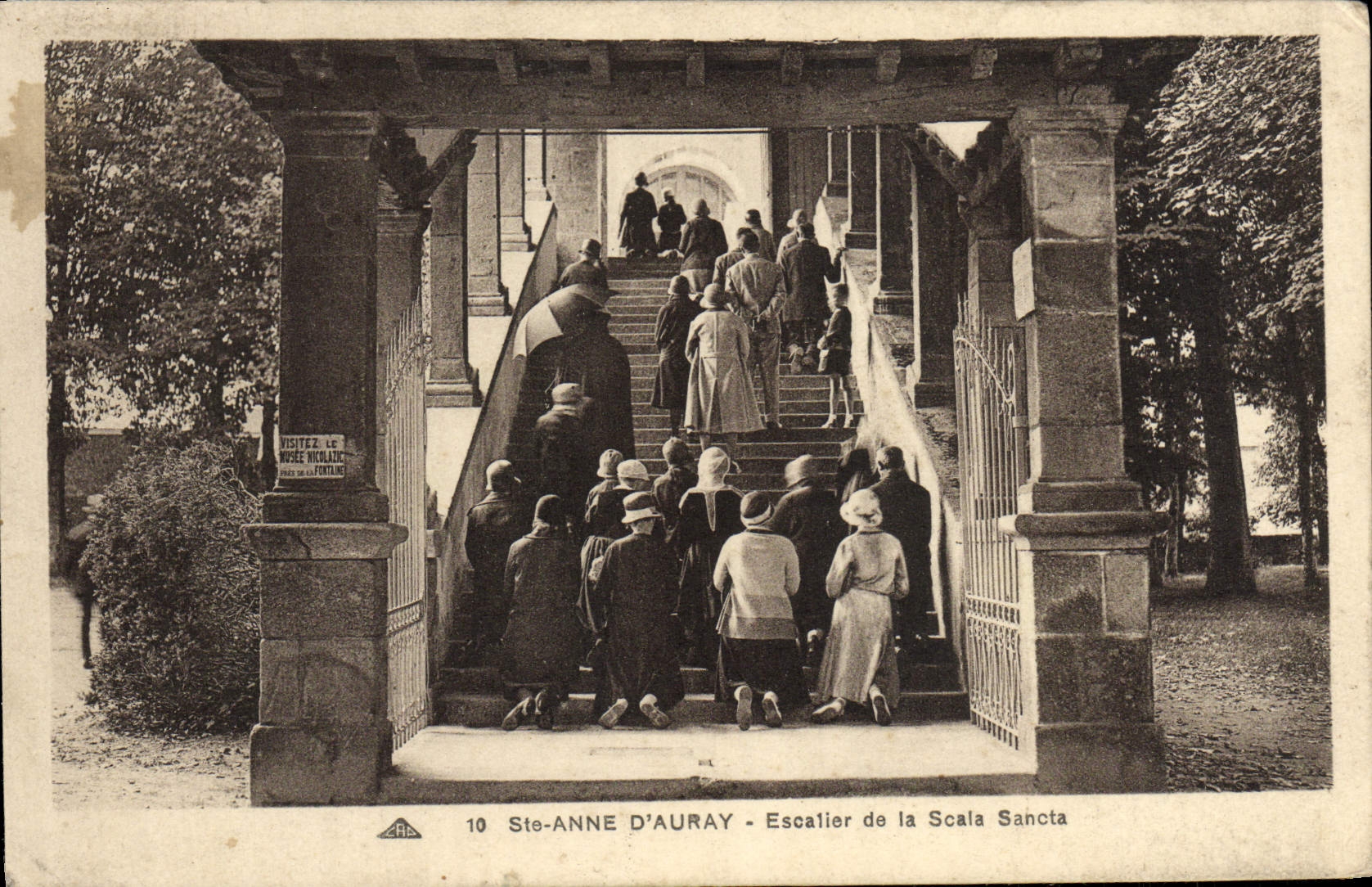 CPA Sainte Anne D'Auray Escalier de La Scala Sancta