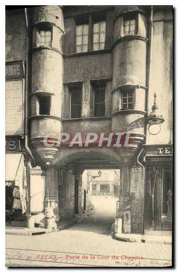 CPA Reims Porte de la Cour du Chapitre