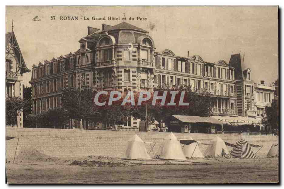 CPA Royan Le Grand Hotel et du Parc