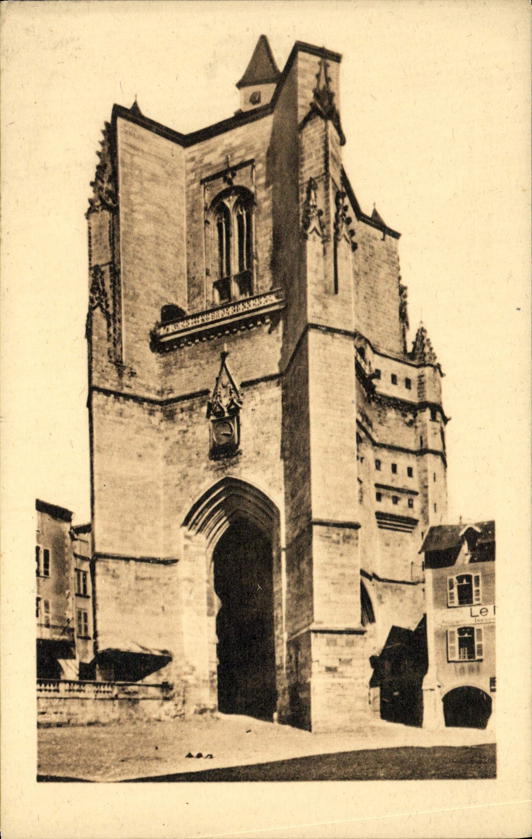 CPA Villefranche de Rouergue Clocher de Notre Dame