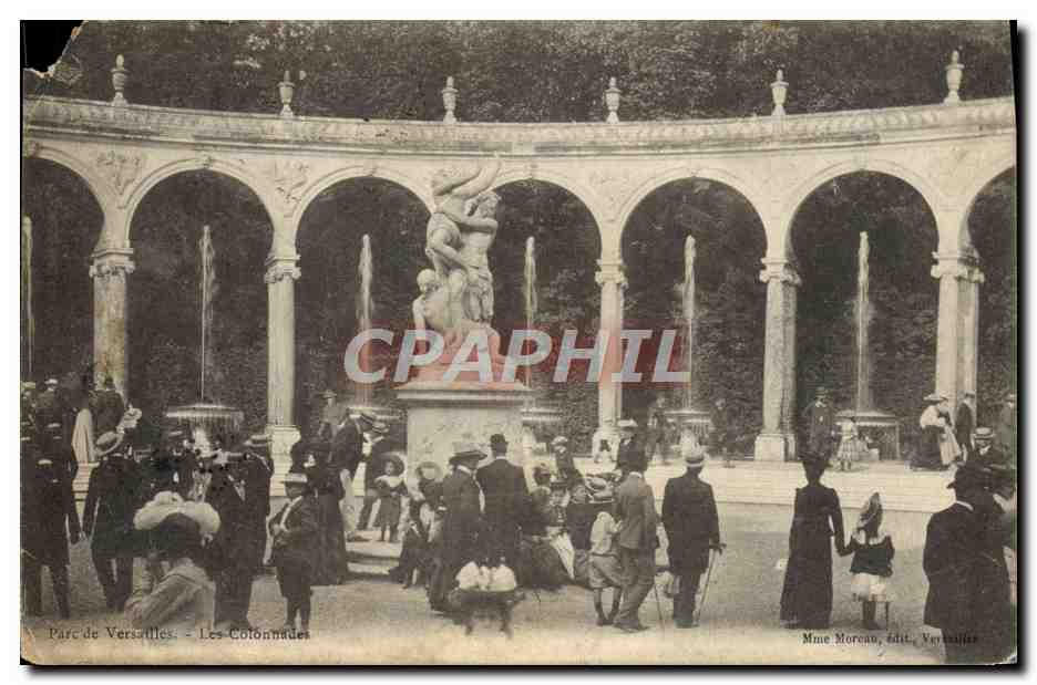 CPA Parc De Versailles Les Colonnades