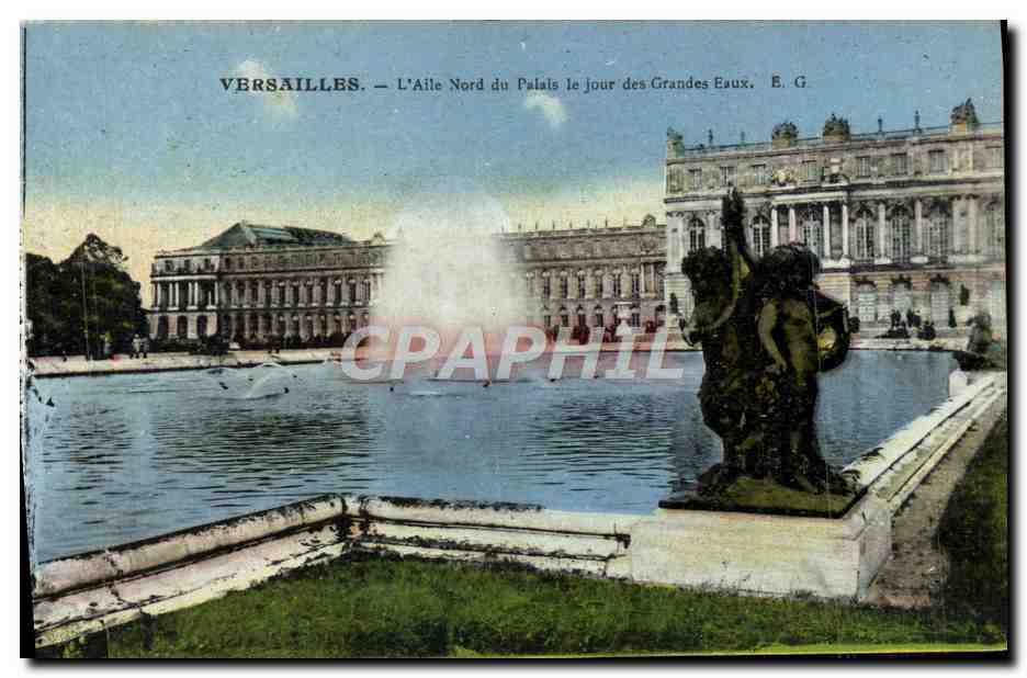 CPA Versailles L'Alle Nord Du Palais Le Jour Grandes Eaux