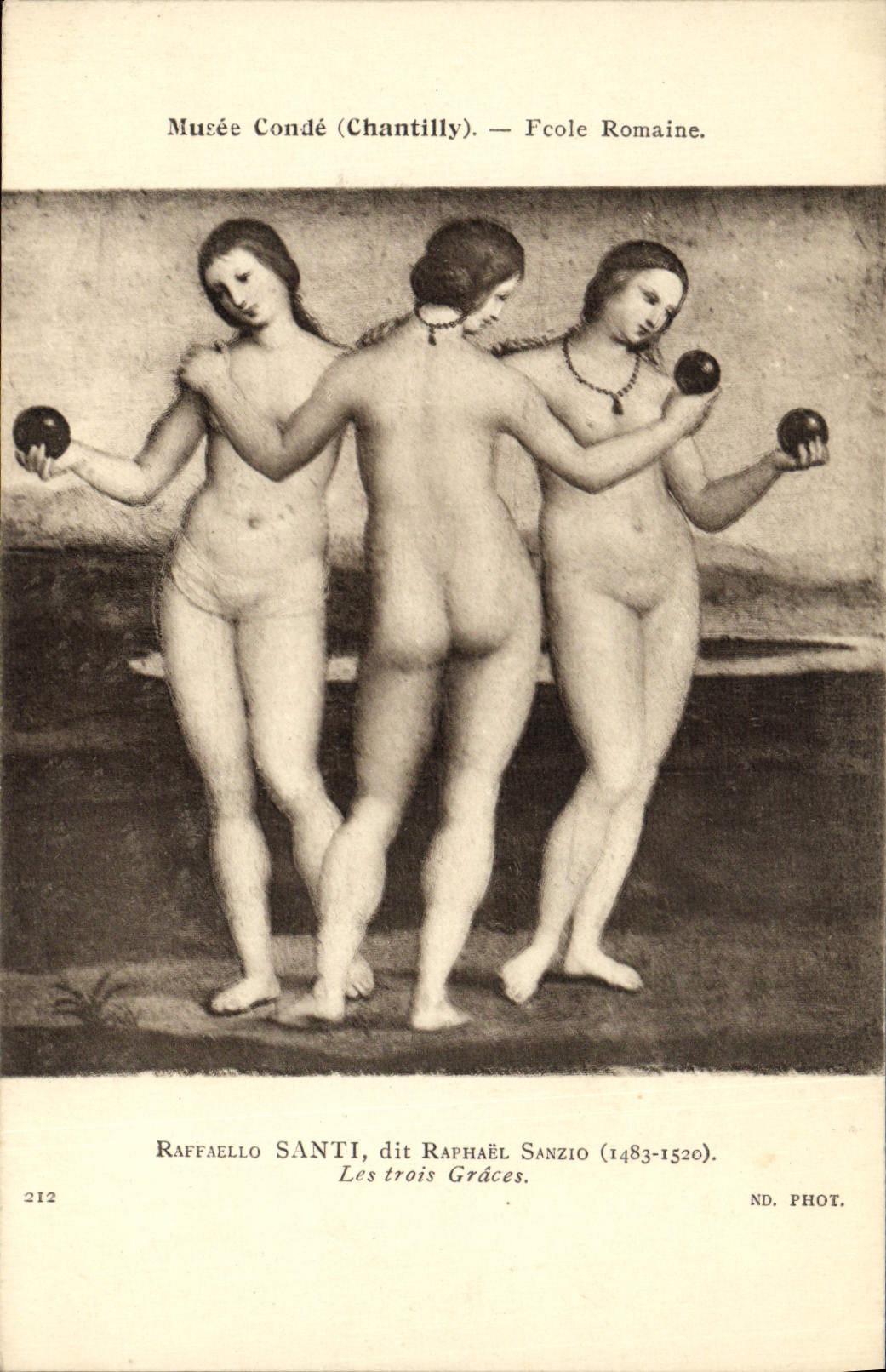 CPA Musee Conde Chantilly Ecole Romaine Raffaello Santi Raphael Sanzio Les Trois Graces