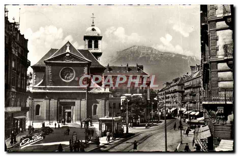 CPM Grenoble La Rue Poulat Et l'Eglise Saint Louis