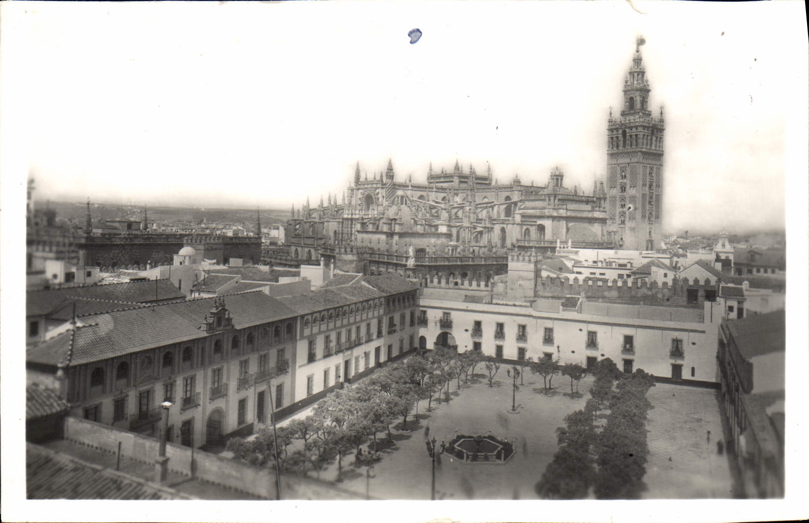 CPM Sevilla Reales Alcazares Patio De Banderas