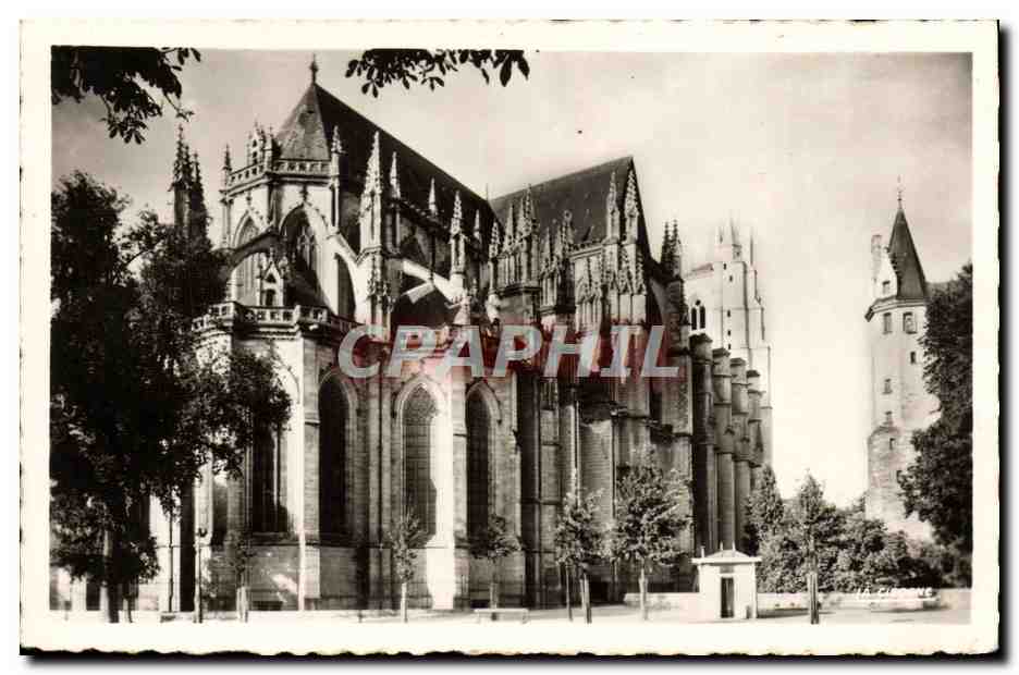 CPM Nantes Abside De La Cathedrale Et Porte St Pierre